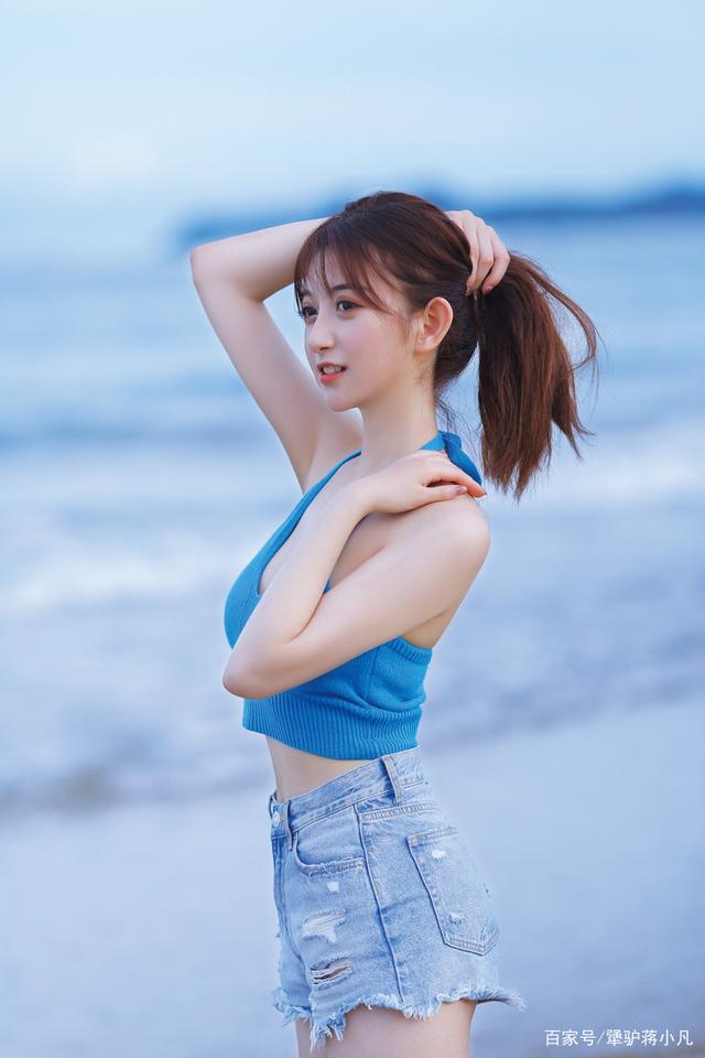 长宁南京高端伴游学生兼职伴游谭莉娜