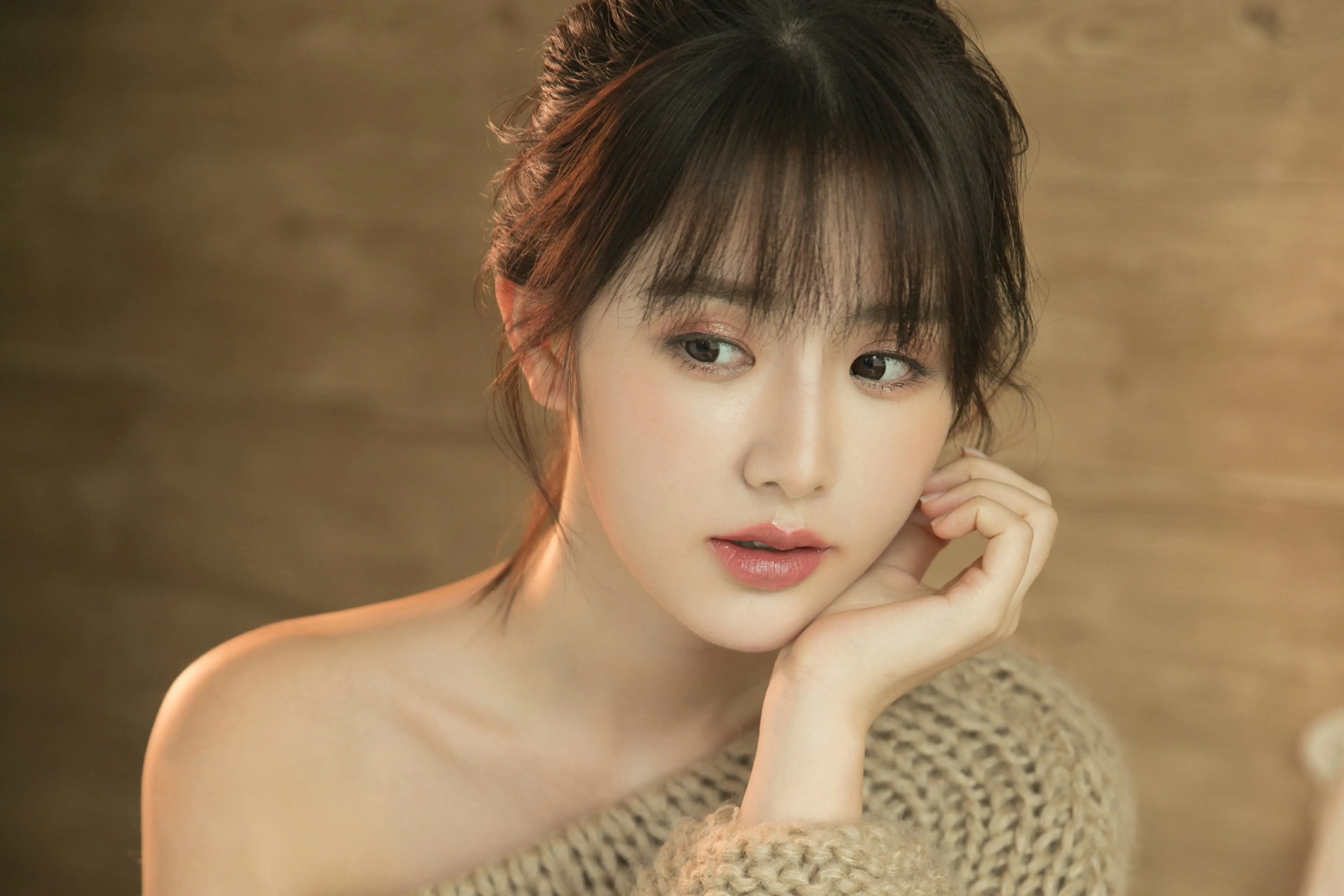 长宁西宁私人伴游陈娟儿的联系方式