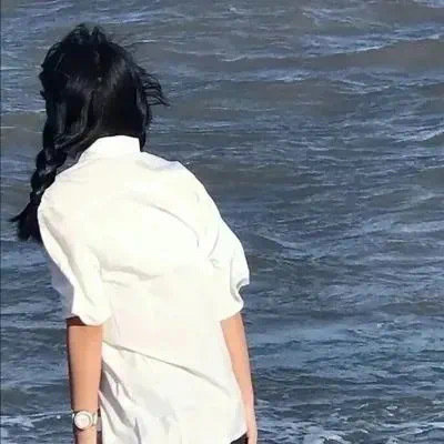 长宁伴游女生武映颖的资料