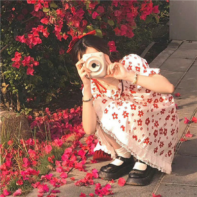 长宁伴游女生飞傲松的资料