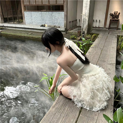 长宁伴游女生仇吉月的资料